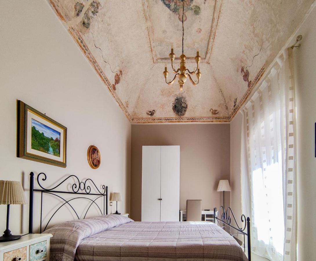 B&B San Trifone Adelfia Eksteriør billede